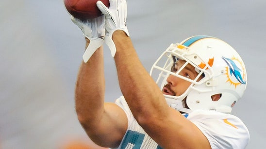 RB Miller, TE Cameron return to Dolphins practice, but DT Mitchell sits out