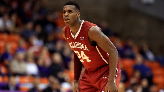 WATCH: Oklahoma's Buddy Hield throws down tip slam on Villanova