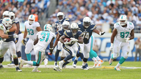 Chargers' Gordon out for rest of year with knee injury