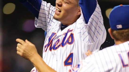 Mets may have Wilmer Flores back soon