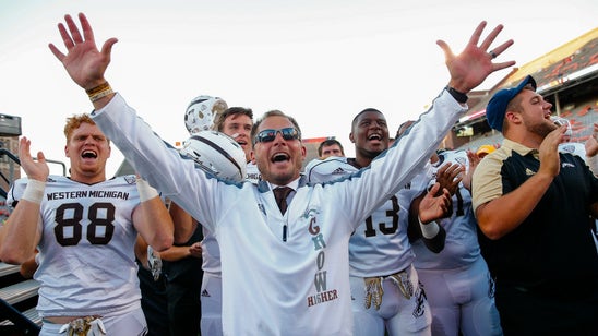 P.J. Fleck proves he's more than energy and cliches in Western Michigan's 8-0 start