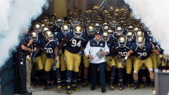 Notre Dame coach Brian Kelly announces team motto for 2015