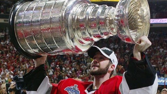 Hurricanes' Ward reflects on winning Conn Smythe, Stanley Cup during rookie season