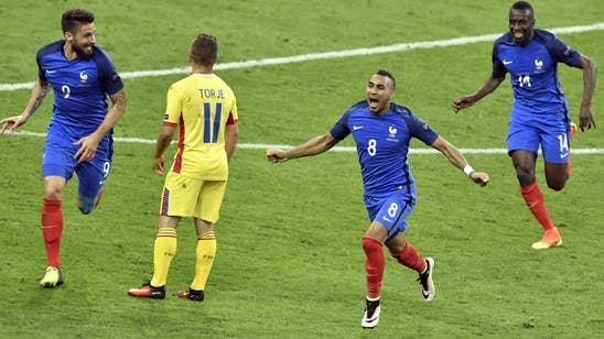 Deschamps hails France hero Payet after match-winning goal