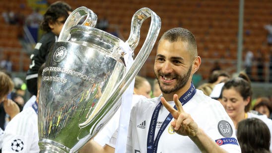 France opens door to Benzema after missing Euro 2016