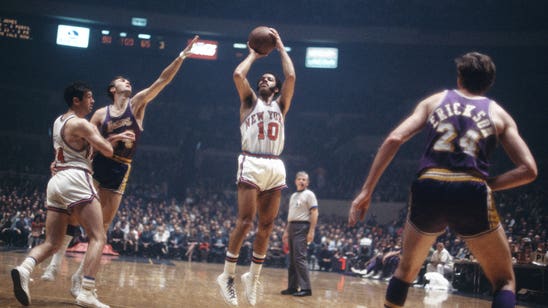 Clyde Frazier wonders if Carmelo Anthony will ask for a trade, comments on offseason