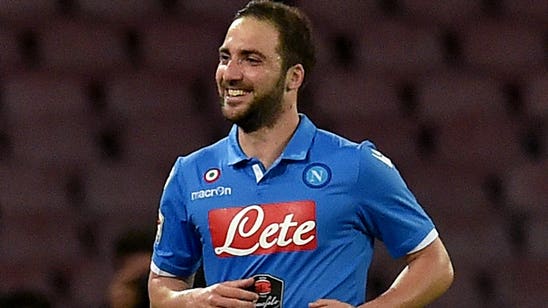 Higuain will not leave Napoli for less than $106 million clause
