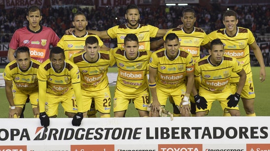 Venezuelan team bus hijacked by armed men, players robbed