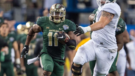 Injury to LB Young keeps Bears defense shorthanded