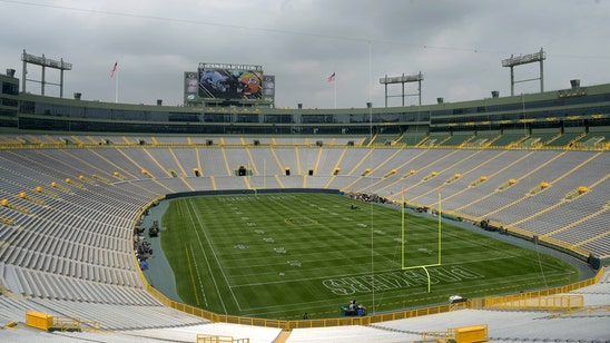 Packers plan on hosting more Wisconsin Badgers games at Lambeau