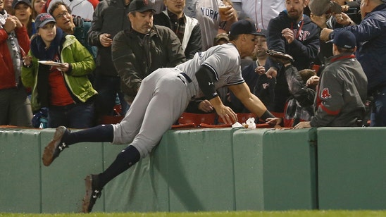 Yankees' Aaron Judge hits tape-measure homer, makes acrobatic catch in Fenway debut