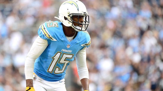 Chargers WR Dontrelle Inman taken off on stretcher after helmet-to-helmet hit