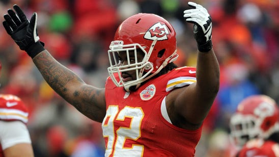 Back surgery sidelines Chiefs Pro Bowl DT Poe