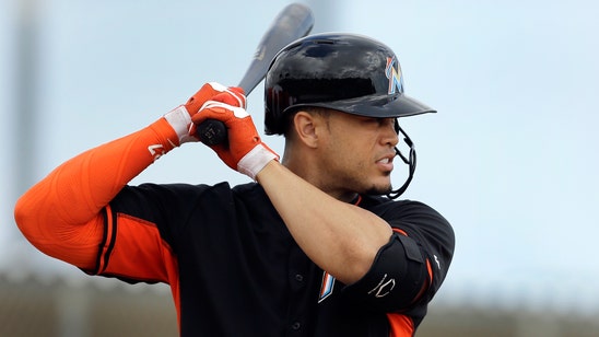 Marlins' Stanton making progress, cleared for 'dry swinging'