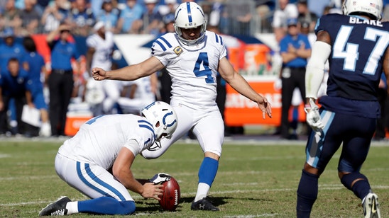 Colts kicker Adam Vinatieri sets record for most consecutive field goals made