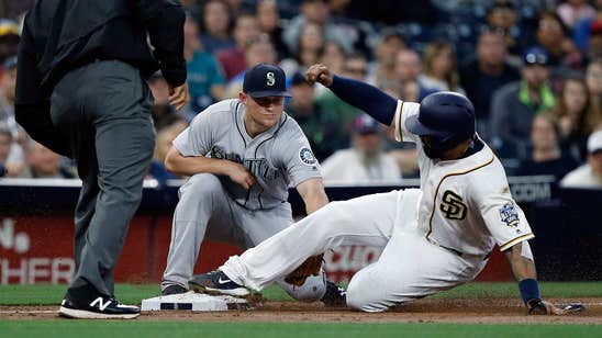 Padres look to build more momentum vs Mariners