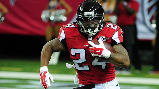 Falcons RB Devonta Freeman sidelined with concussion vs. Colts