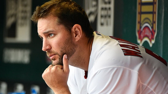 Cardinals' Wainwright weighs in on innings limit issue surrounding Mets' Harvey