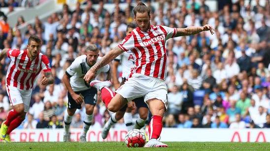 Arnautovic, Diouf earn Stoke comeback draw at Tottenham