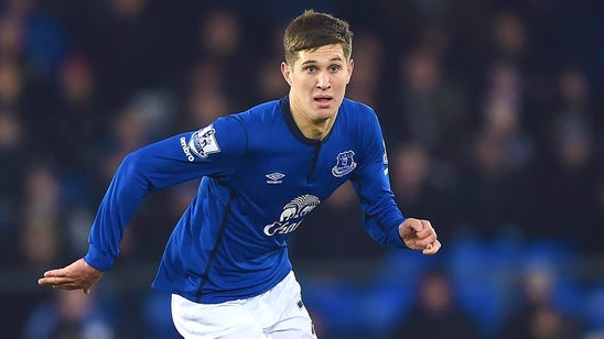 Ferdinand: Everton defender Stones would be a lunatic to join Chelsea