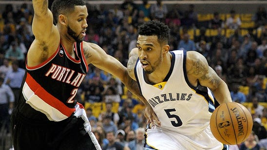 Hornets acquire guard Courtney Lee in three-team trade