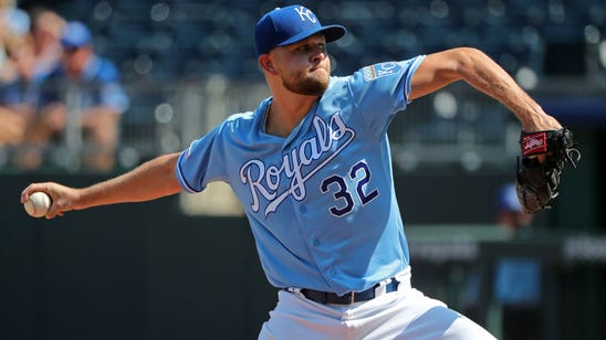 Royals sign Jesse Hahn to one-year deal