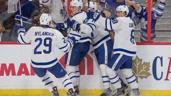 NHL Roundup: Auston Matthews and Connor McDavid impress, Jack Eichel injured