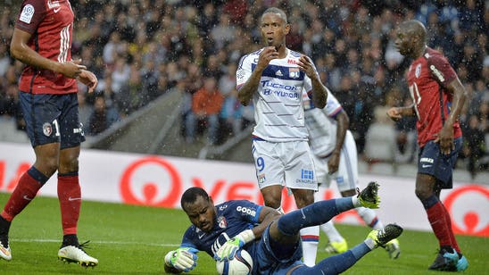 Lyon miss chances in goalless draw vs. resilient Lille
