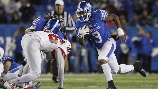 Kentucky Football: Seniors Achieve 1st Bowl, Program Goals