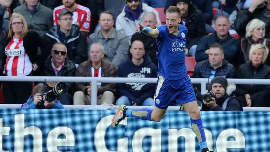 Leicester striker Vardy wins 2016 Football Writers' award