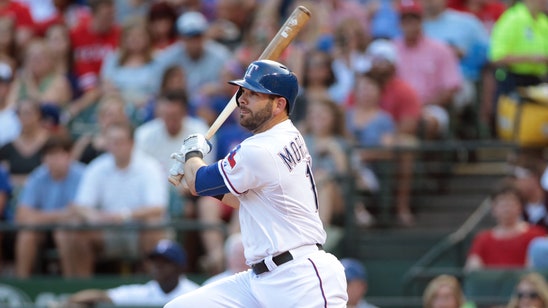 Rangers' Moreland had a pretty good excuse for second half stumble in 2015
