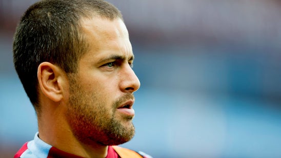 34-year-old Joe Cole scores stunning bicycle kick