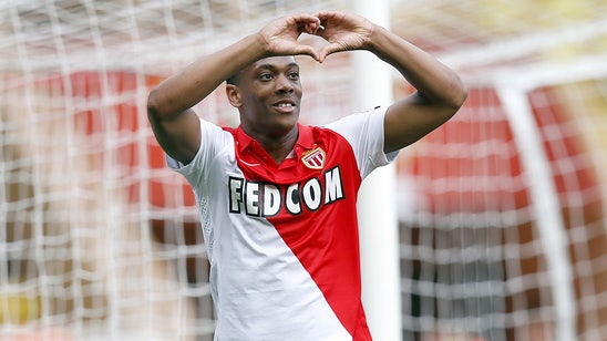 Martial edges towards reported big-money Man United move