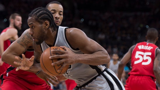 Spurs get franchise-record 64th win, improve to 39-0 at home