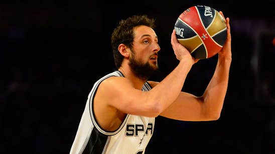 Kings' Belinelli leads Italy past Michigan State -- really