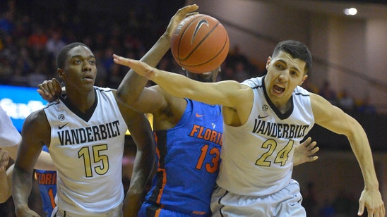 Florida upended by Vanderbilt in regular season finale