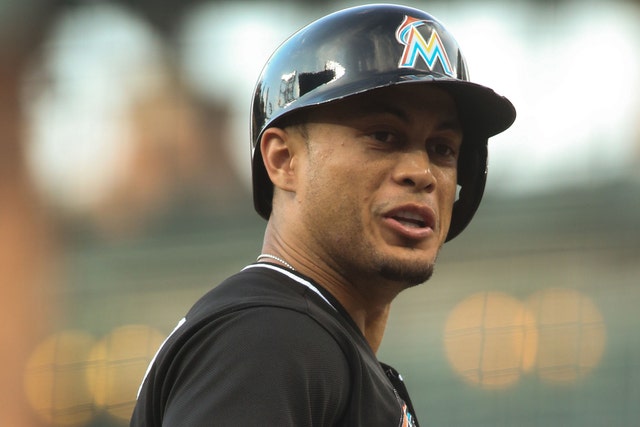 Marlins' Giancarlo Stanton can opt out after sixth year of new