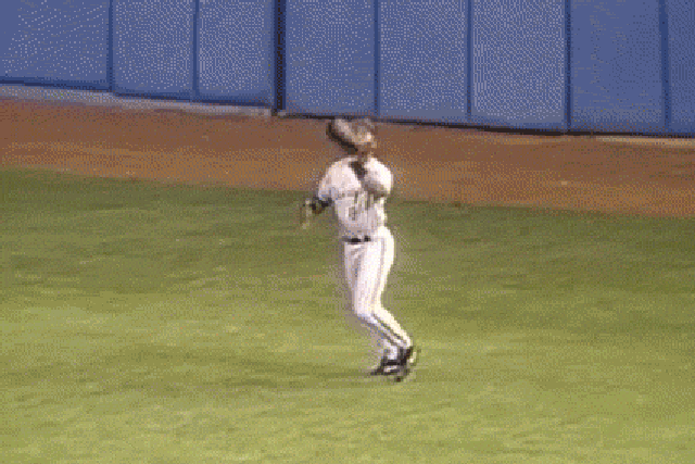 Bo Jackson's 53rd birthday is the perfect excuse to relive his greatest  baseball moments