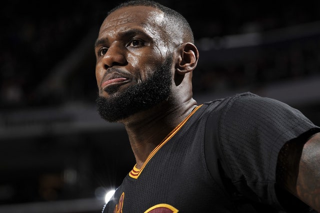 LeBron James says he's lost respect for Phil Jackson over 'posse' comment, NBA