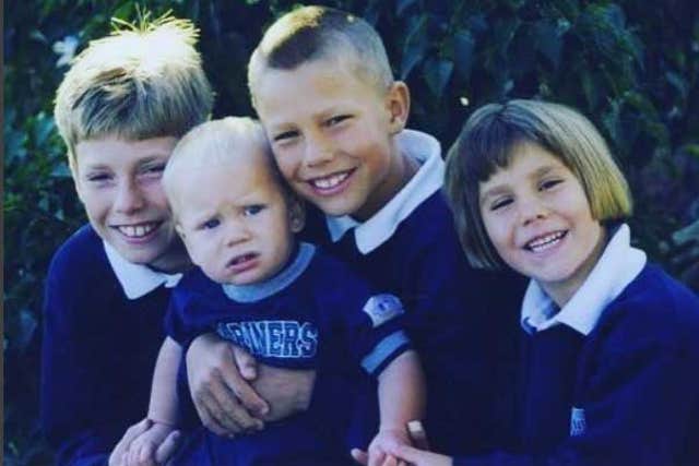 Viral video from Arizona Diamondbacks' Jake Lamb shows his love for Husky  baseball … and his little brother