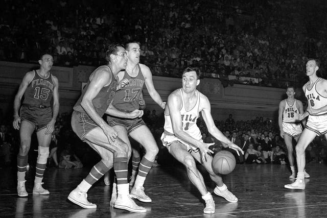 Former Washington Star Bob Houbregs Dies At 82 Fox Sports