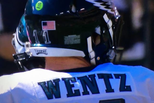 Wentz jersey clearance ripped