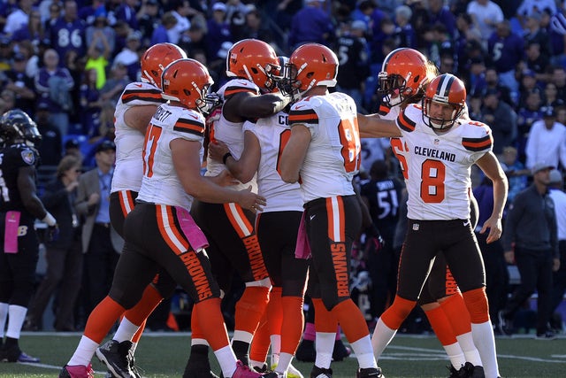 Uniform Matchup: Browns will wear their third uniform combination