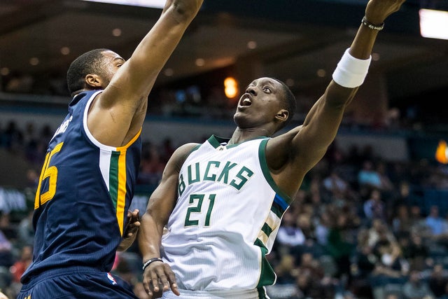 Basketball, family one and the same to Bucks' Tony Snell