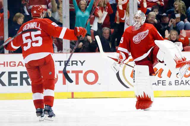 Red Wings Top Kings In Shootout Fox Sports