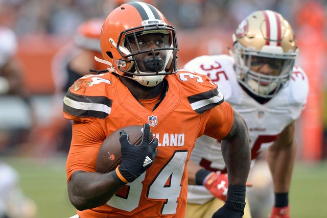 Crowell, Browns run game finally come alive against 49ers