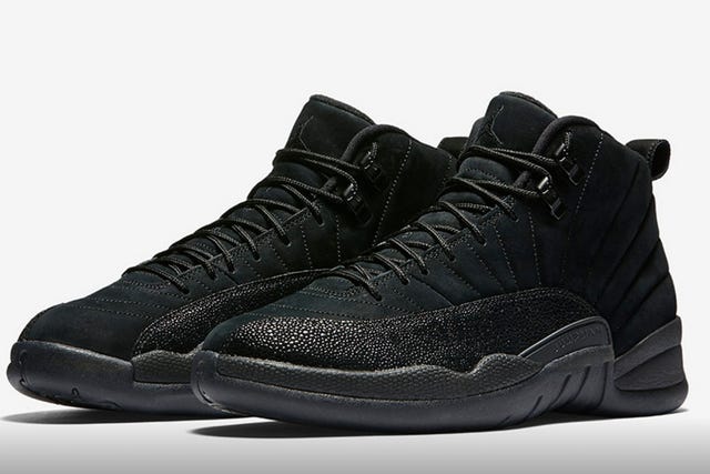 Air jordans 12 all black new arrivals