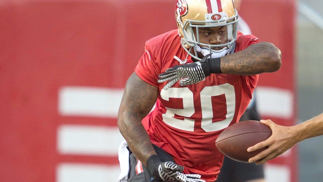49ers rookie running back Mike Davis picks up $2,000 dinner tab