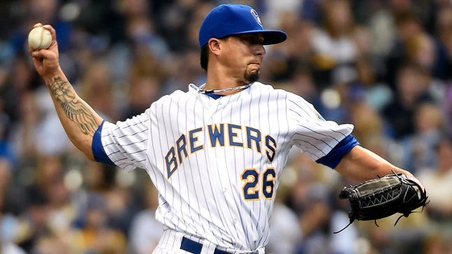 Brewers' Lohse to visit family peace center