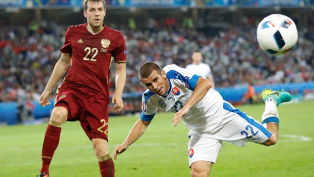 Wales forward Bale looking for more goals against Russia